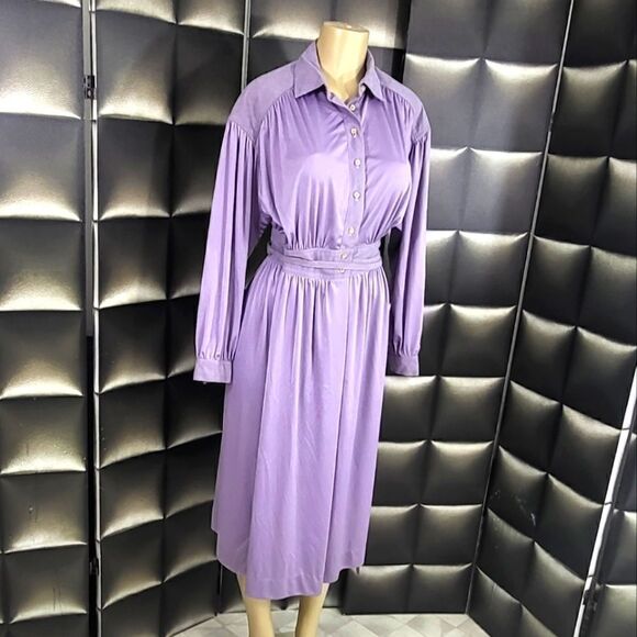 Parade dress   - Picture 3 of 9